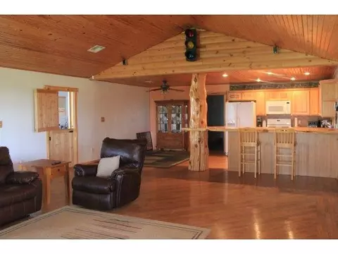 18259 E County Road 177, Eldorado, OK 73537 photo 4