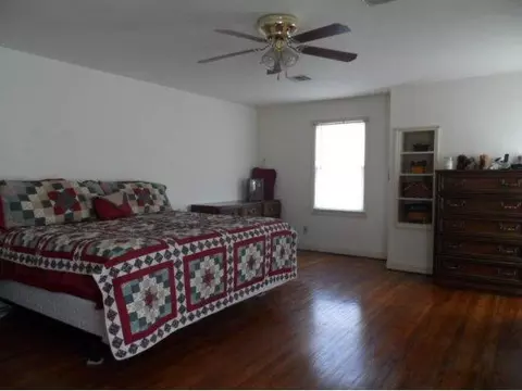 901 E Cypress, Altus, OK 73521 photo 20