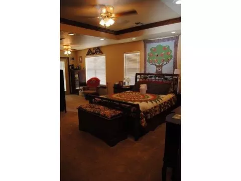 21148 E 1460, Lone Wolf, OK 73655 photo 18