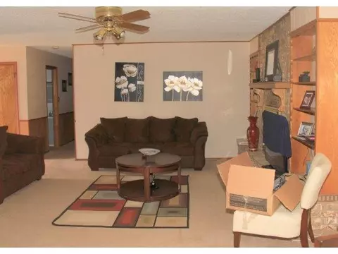 607 Sunset, Frederick, OK 73542 photo 6