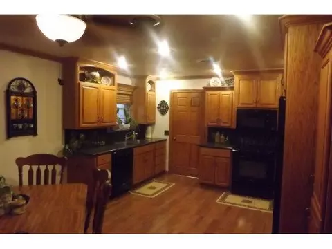 1002 W Edwards, Eldorado, OK 73537 photo 21