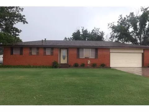 1002 W Edwards, Eldorado, OK 73537 photo 1