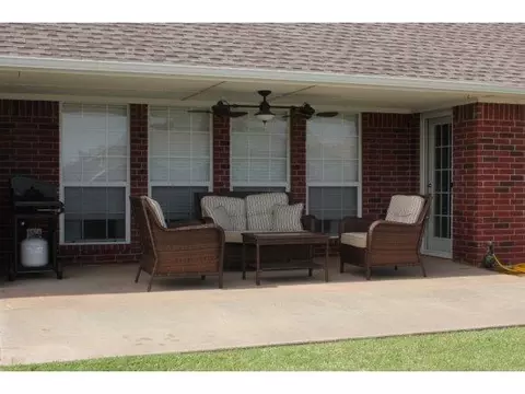 509 Quail Run N, Altus, OK 73521 photo 29