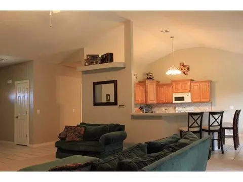 509 Quail Run N, Altus, OK 73521 photo 2