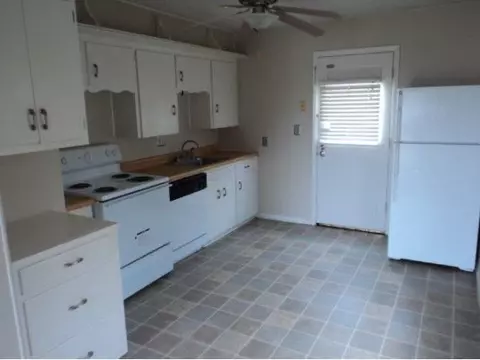 620 Chris, Altus, OK 73521 photo 2