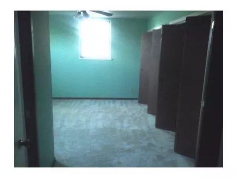 914 E Oakwood, Altus, OK 73521 photo 10