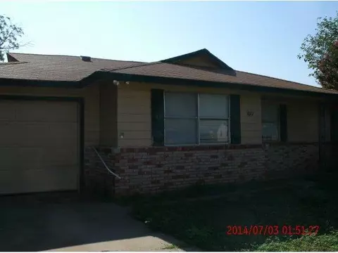 1017 Carrie, Altus, OK 73521 photo 1