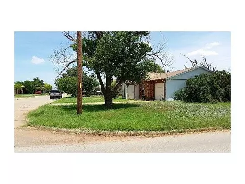 800 Hazel, Altus, OK 73521 photo 10