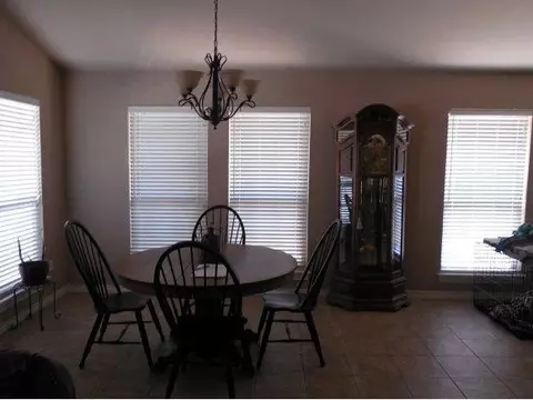 3408 Peacock Ln, Altus, OK 73521 photo 4