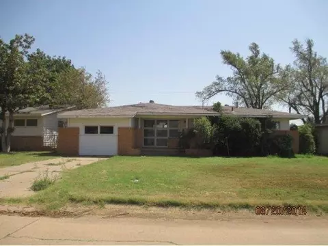 1308 N York St, Altus, OK 73521 photo 1