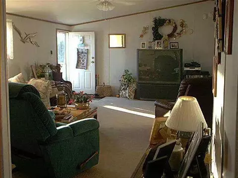 1700 E Charter Oak, Guthrie, OK 73044 photo 3