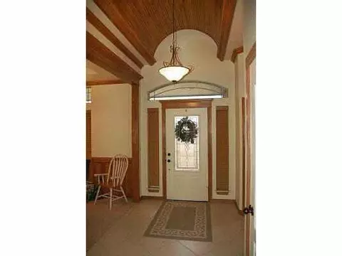 1903 Cody Ct, Tuttle, OK 73089 photo 2