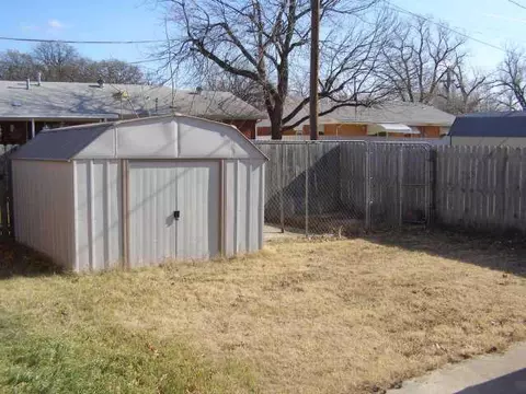 6604 NW 20 Th St, Bethany, OK 73008 photo 9