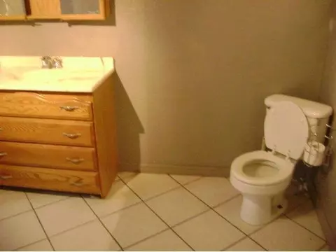 322 E Baseline, Tipton, OK 73570 photo 3