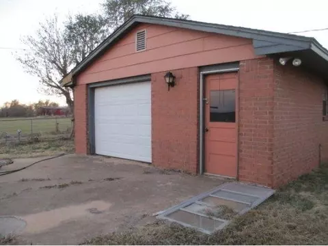 1312 Andy, Altus, OK 73521 photo 22