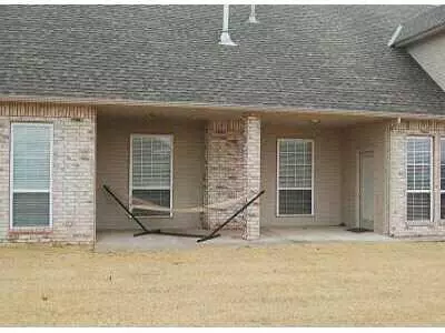 4105 Korie Cir, Moore, OK 73160 photo 1