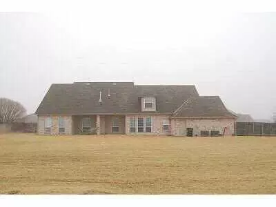 4105 Korie Cir, Moore, OK 73160 photo 2