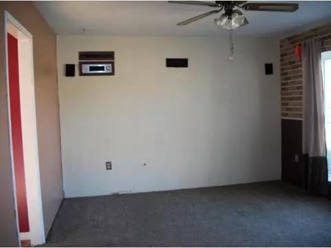 604 Saturn, Altus, OK 73521 photo 2