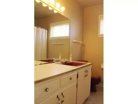 2119 N Lee Dr, Altus, OK 73521 photo 16
