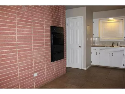 2119 N Lee Dr, Altus, OK 73521 photo 6