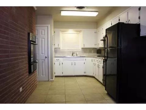 2119 N Lee Dr, Altus, OK 73521 photo 4