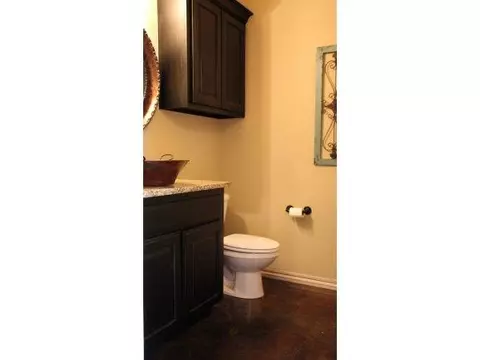 3700 Regal Dr, Altus, OK 73521 photo 4