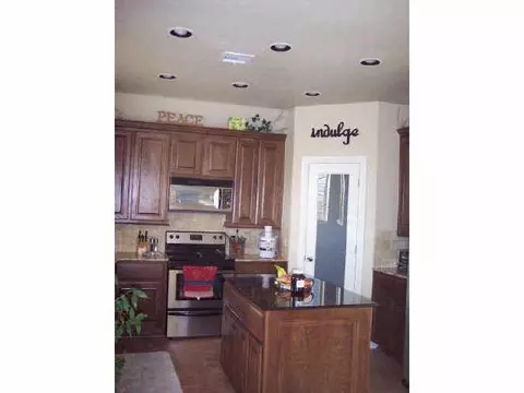 7444 Hawk Ln, Guthrie, OK 73044 photo 3