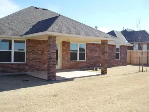 10801 Middlesbrough Ln, Yukon, OK 73099 photo 2
