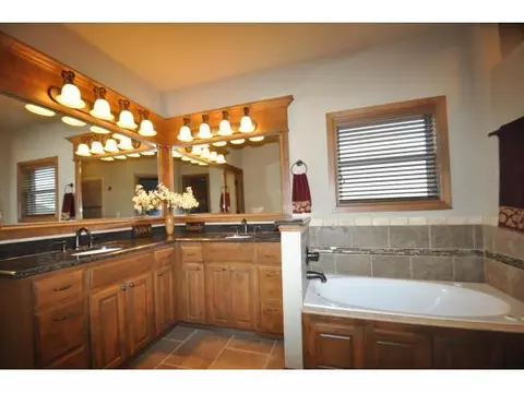 803 Arrowhead Dr, Tuttle, OK 73089 photo 14