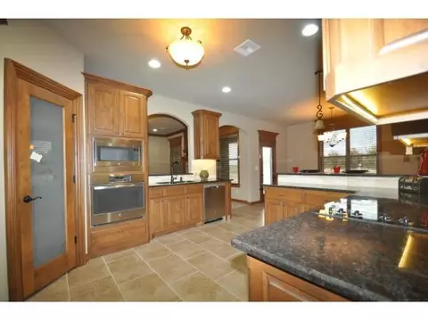 803 Arrowhead Dr, Tuttle, OK 73089 photo 6