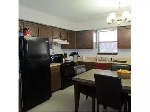 502 S Clifford, Wayne, OK 73095 photo 4