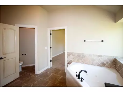 304 Summit Crst, Norman, OK 73071 photo 15