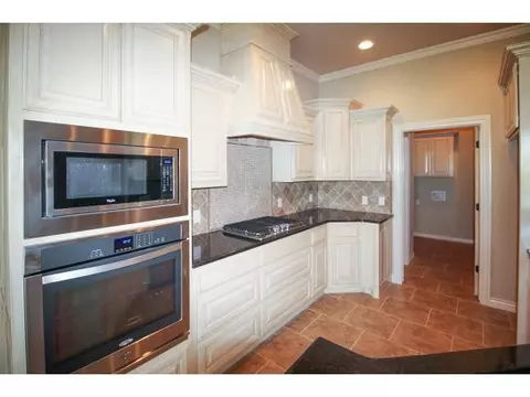 304 Summit Crst, Norman, OK 73071 photo 6