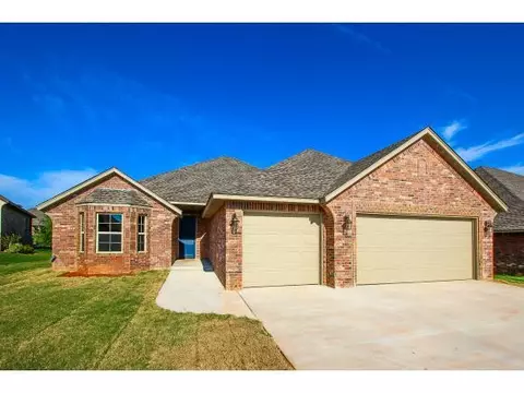 304 Summit Crst, Norman, OK 73071 photo 1