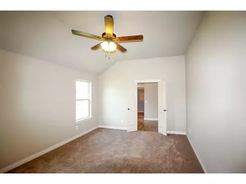 304 Summit Crst, Norman, OK 73071 photo 11