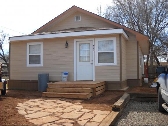 312 East Cedar Avenue, Sayre, OK 73662 photo 1