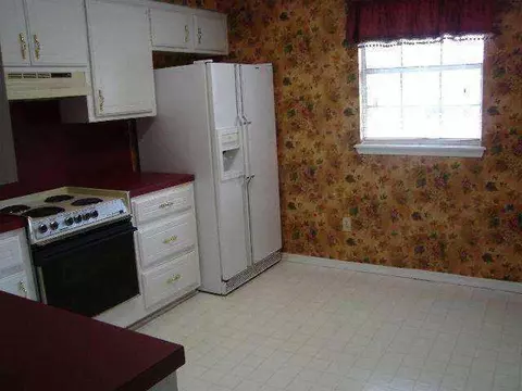 3901 N Kickapoo #13, Shawnee, OK 74804 photo 6