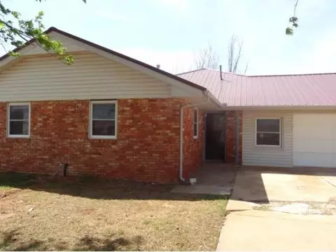 308 Bryan Acres, Burns Flat, OK 73624 photo 1