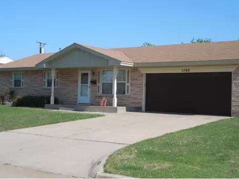 1700 Truman Dr, Altus, OK 73521 photo 1