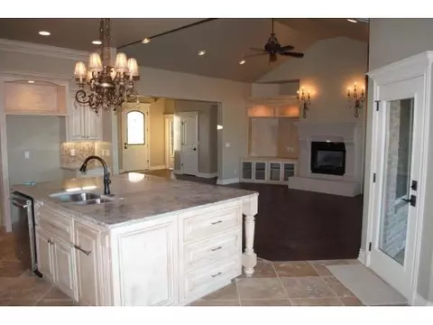 3104 Garrison Rd, Altus, OK 73521 photo 9
