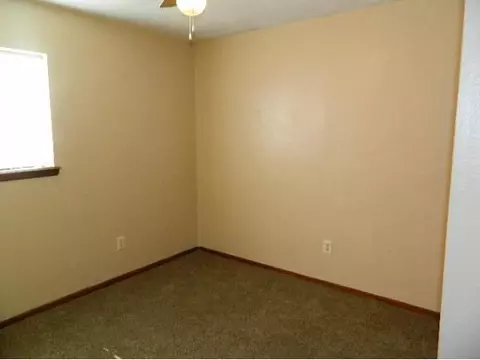 1705 Gale St, Moore, OK 73160 photo 16