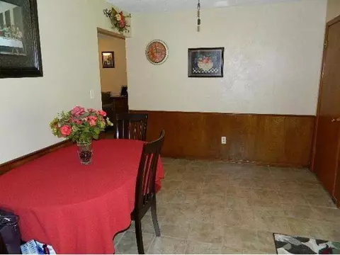 1705 Gale St, Moore, OK 73160 photo 6