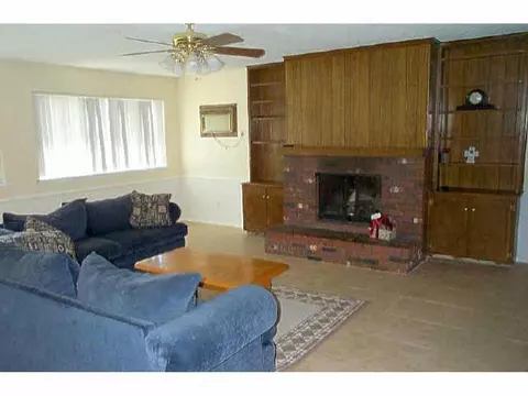 8317 NW 35th St, Bethany, OK 73008 photo 4