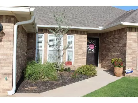 3000 White Tail Dr, Altus, OK 73521 photo 2