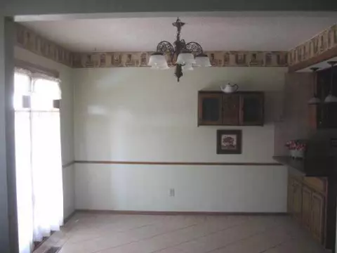 156 E Vail, Yukon, OK 73099 photo 4