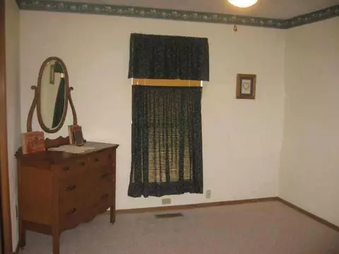 156 E Vail, Yukon, OK 73099 photo 6