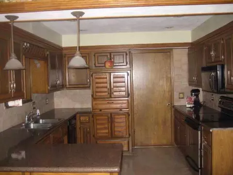 156 E Vail, Yukon, OK 73099 photo 3