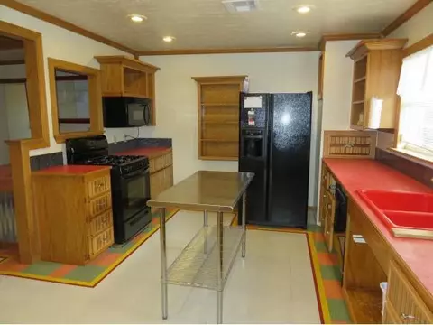 321 N Spurgeon St, Altus, OK 73521 photo 5