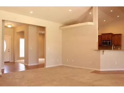 1821 White Tail Cir, Altus, OK 73521 photo 5
