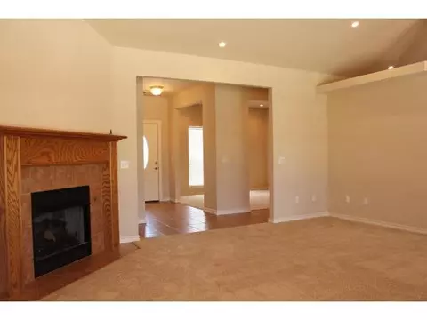 1821 White Tail Cir, Altus, OK 73521 photo 4